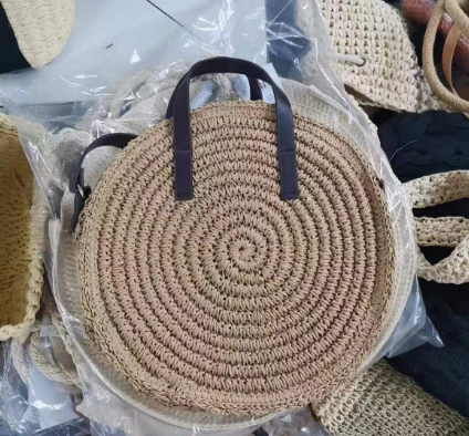 Kringlótt lítill brúnn stelpu crossbody taska