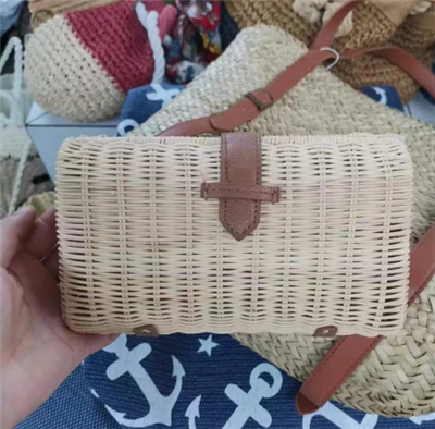 Lítil Rattan Handofinn kvöldpoki